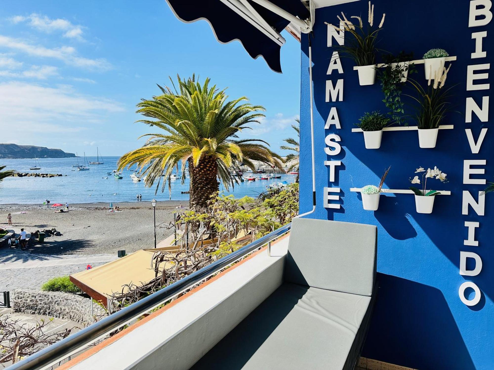 Pambnb - Chic Beachside Apartment Playa San Juan Экстерьер фото